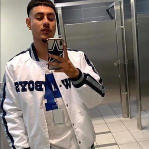 Meet your Posher, Jose